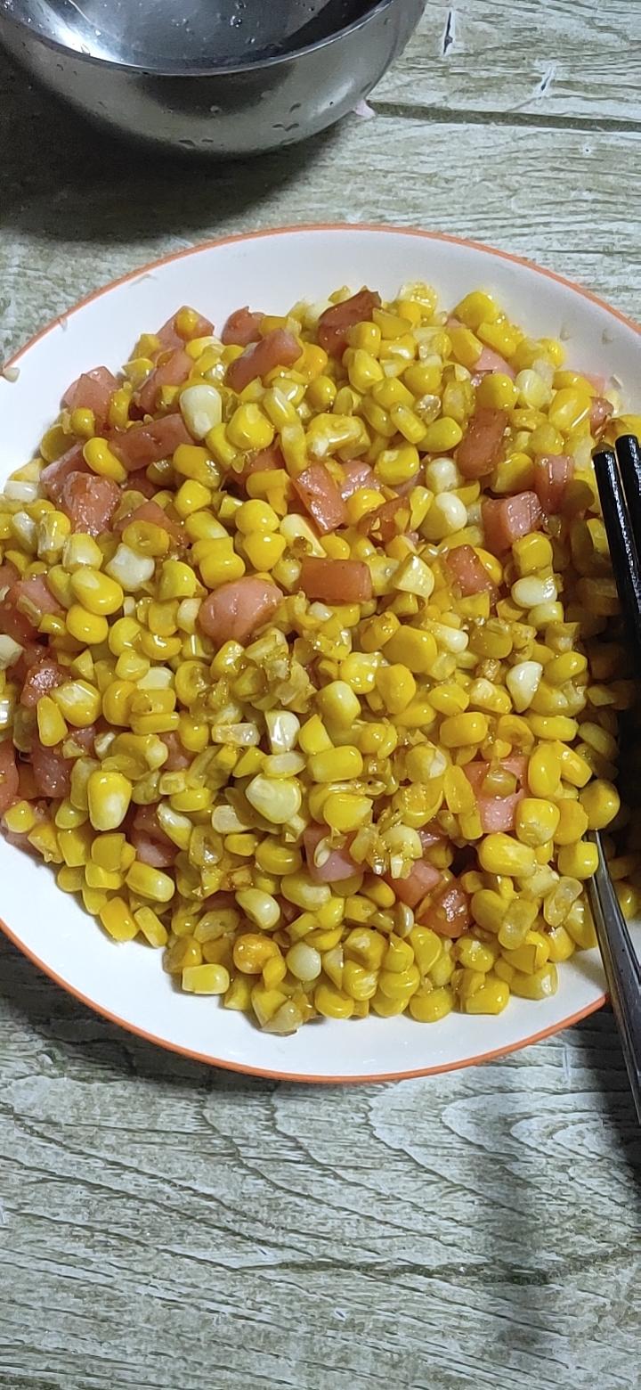 下饭菜！好吃香甜的清炒玉米粒火腿肠