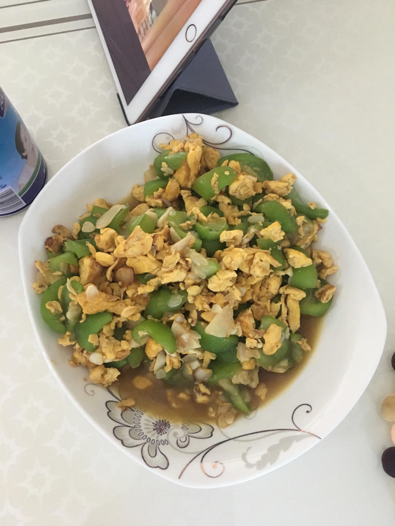 简单快手，五分钟搞定的丝瓜炒蛋