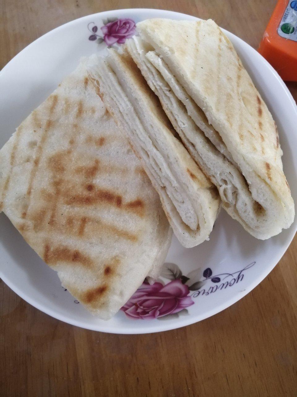 懒人版葱香发面饼 要多软有多软 零失败的方子 附细节视频详解