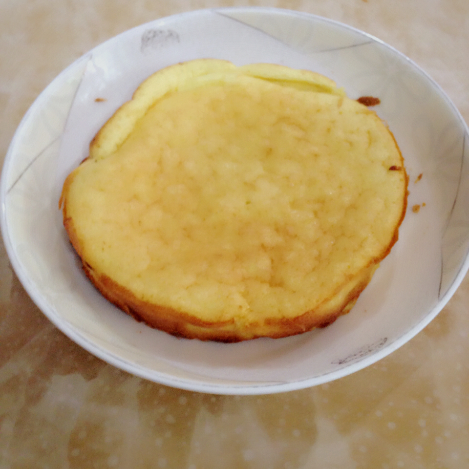 烤箱做蛋糕（戚风蛋糕的做法）