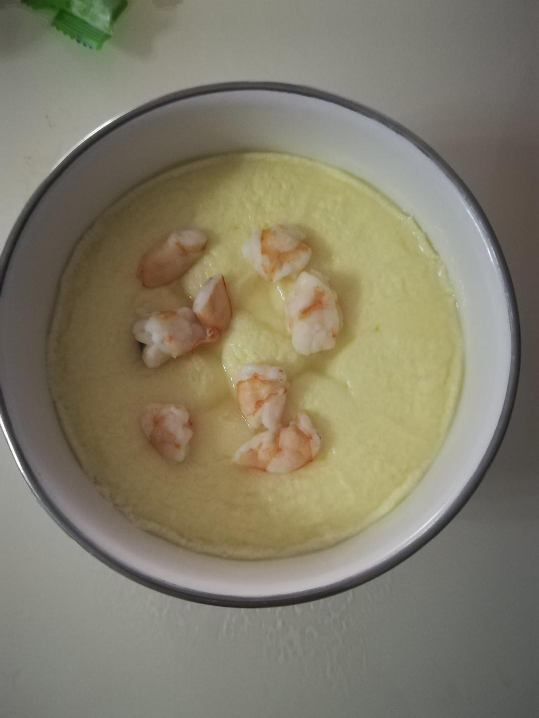 滑嫩的虾仁蛋羹