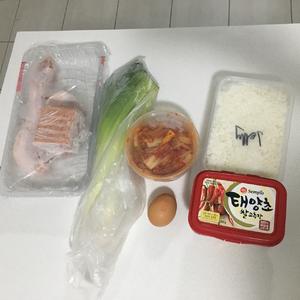 韩式泡菜炒饭。简单又好吃的做法 步骤1