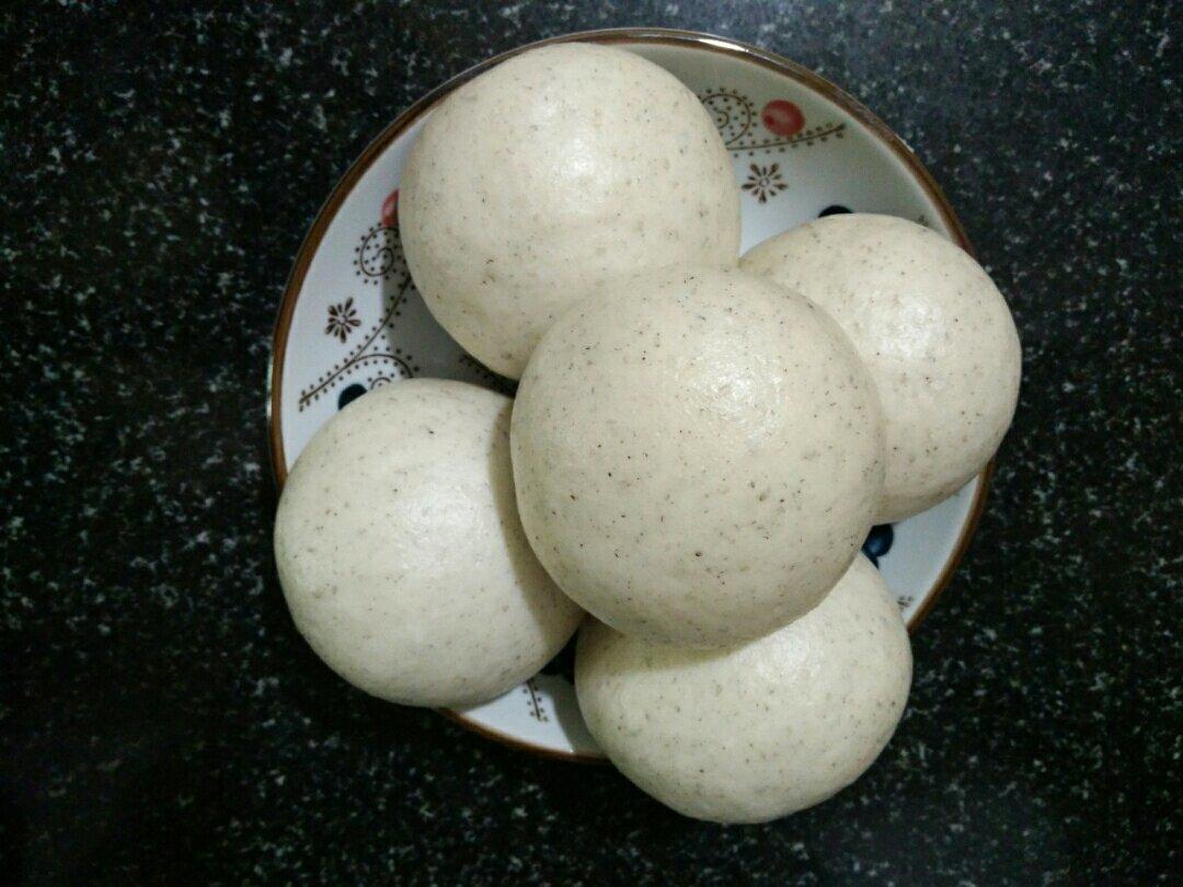 营养黑芝麻核桃馒头