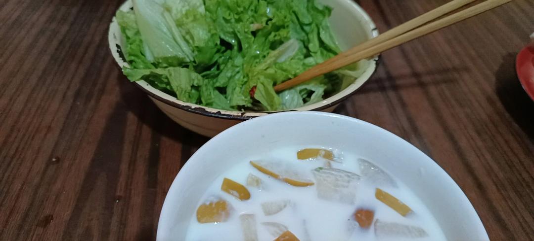凉拌生菜