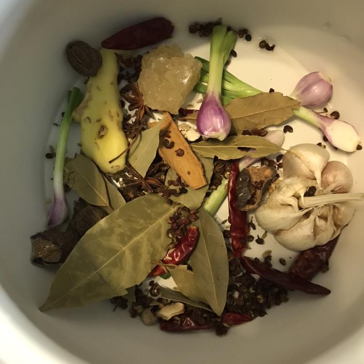 C记卤牛腱（可能是最简单的卤制法）