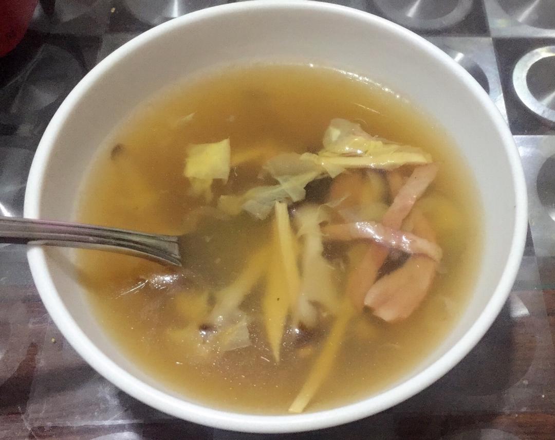 酸辣汤 Spicy & Sour Shredded Pork Soup