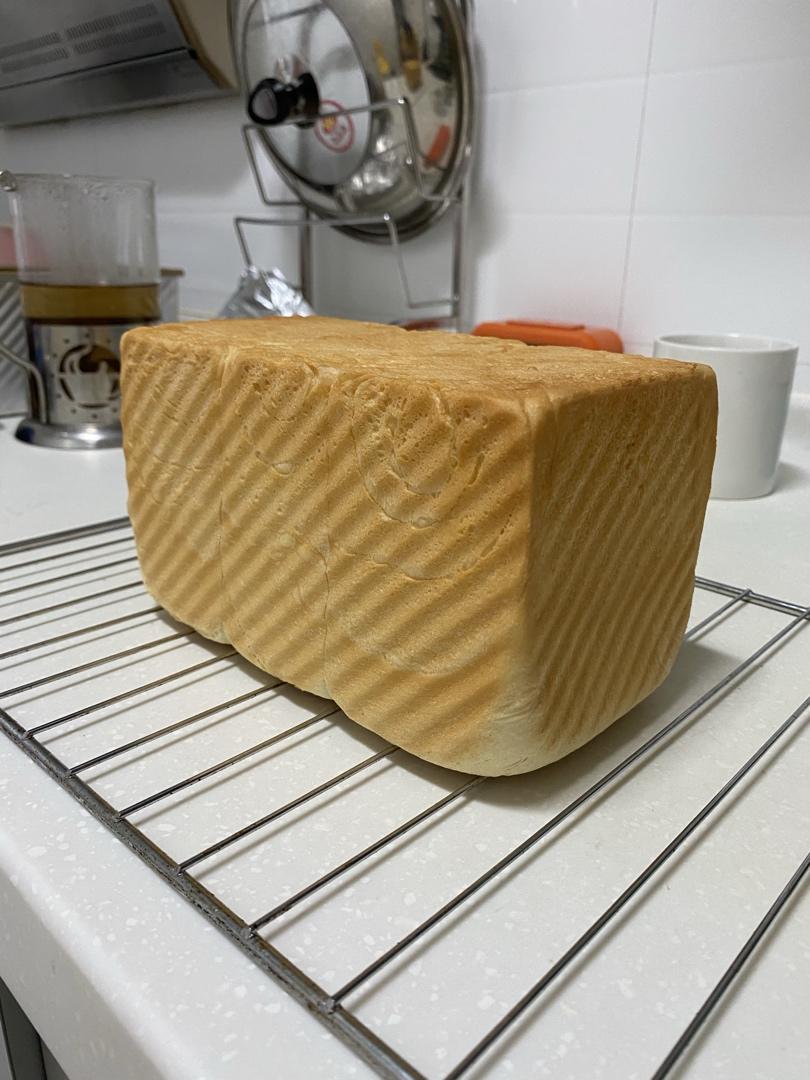 吐司，奶香手撕面包，超级香浓