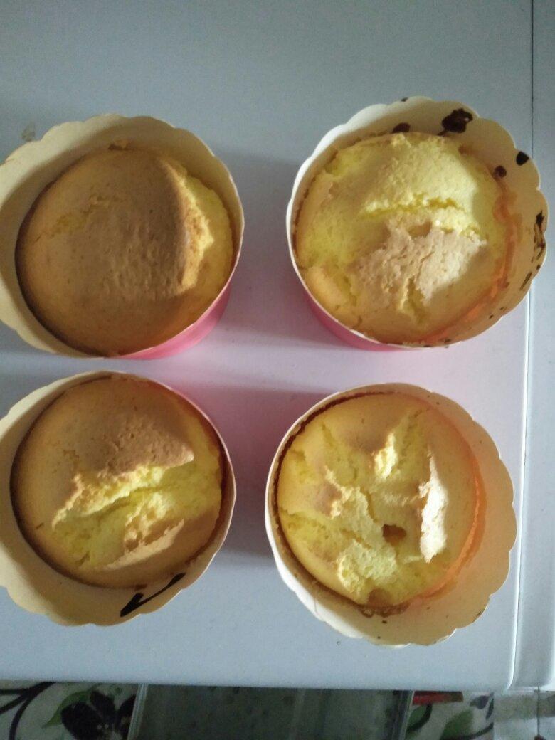 不回缩杯子蛋糕cupcake