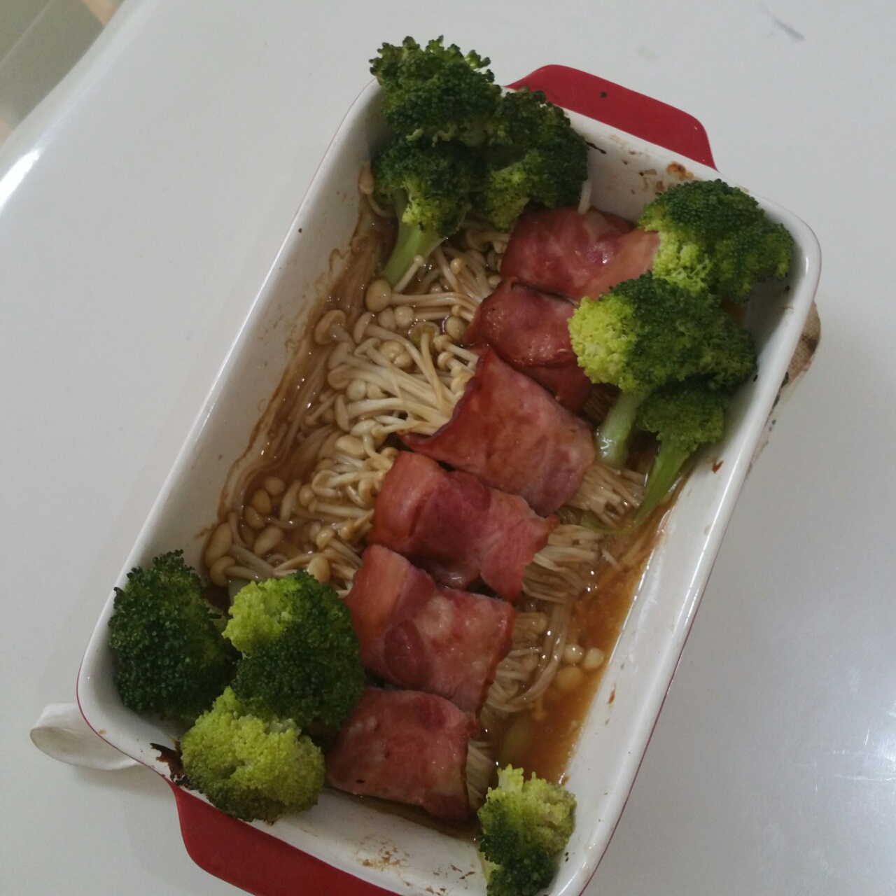 香烤培根金针菇卷