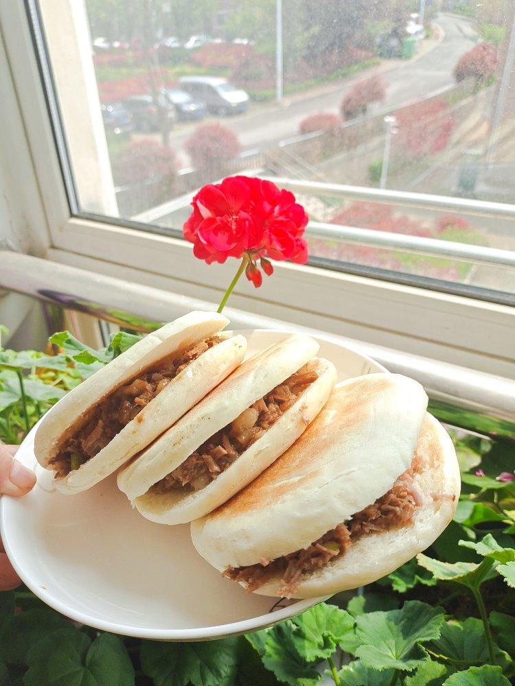 肉夹馍(白吉馍的制作)