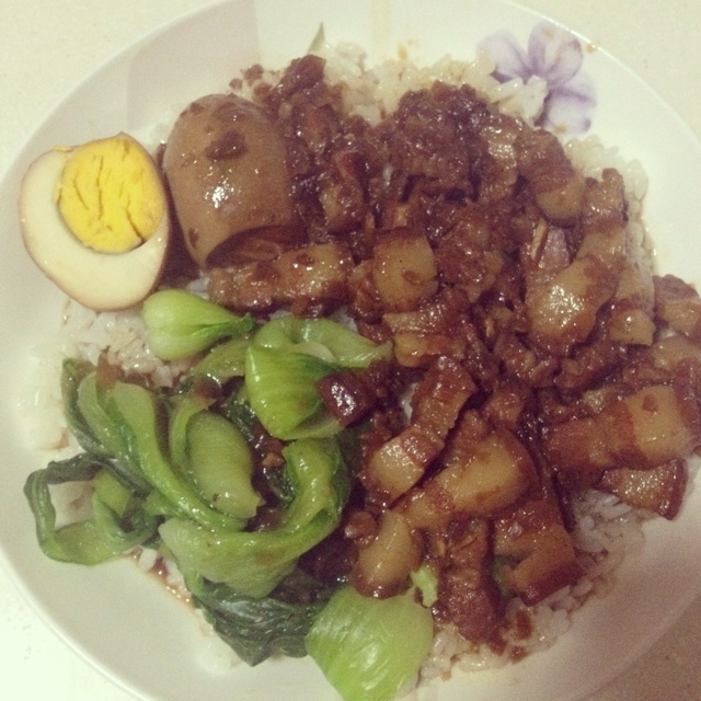 台式卤肉饭