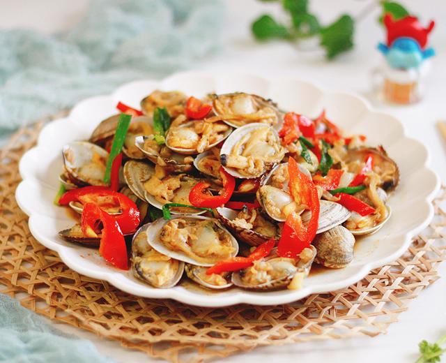 孜然花甲,美味翻倍的做法