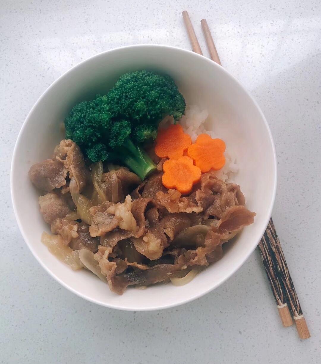 吉野家牛肉饭（牛丼）