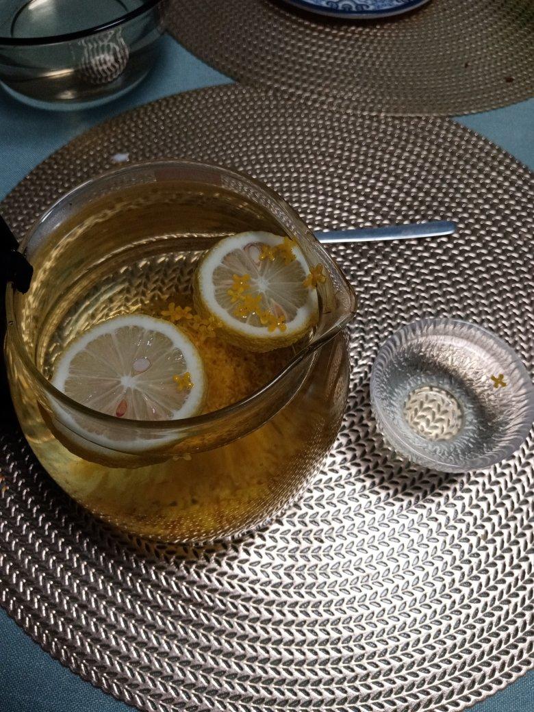 舒缓情绪醒脑提神的柠檬桂花茶