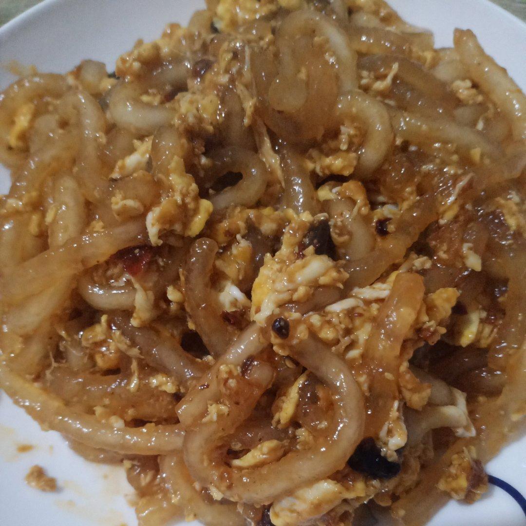 简单快手👉好吃到舔碗底老干妈炒土豆粉❗️