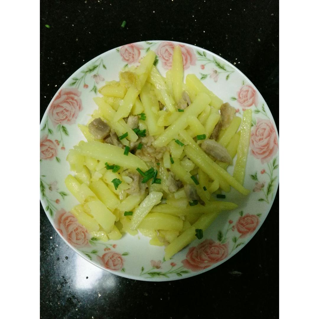 土豆条炒芹菜条