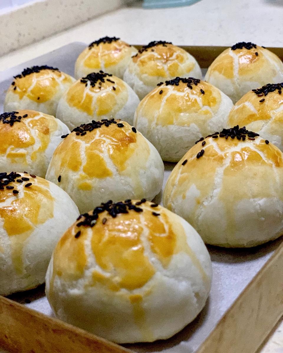 蛋黄酥