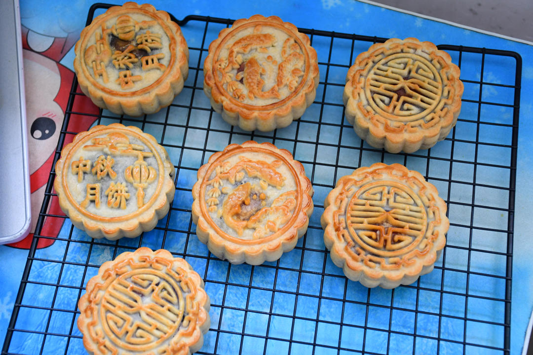 中秋月饼、广式月饼、枣泥月饼、怀旧月饼。