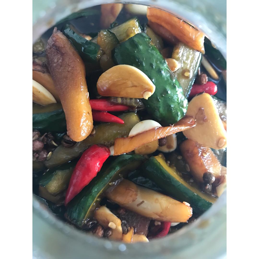 简单好吃腌黄瓜