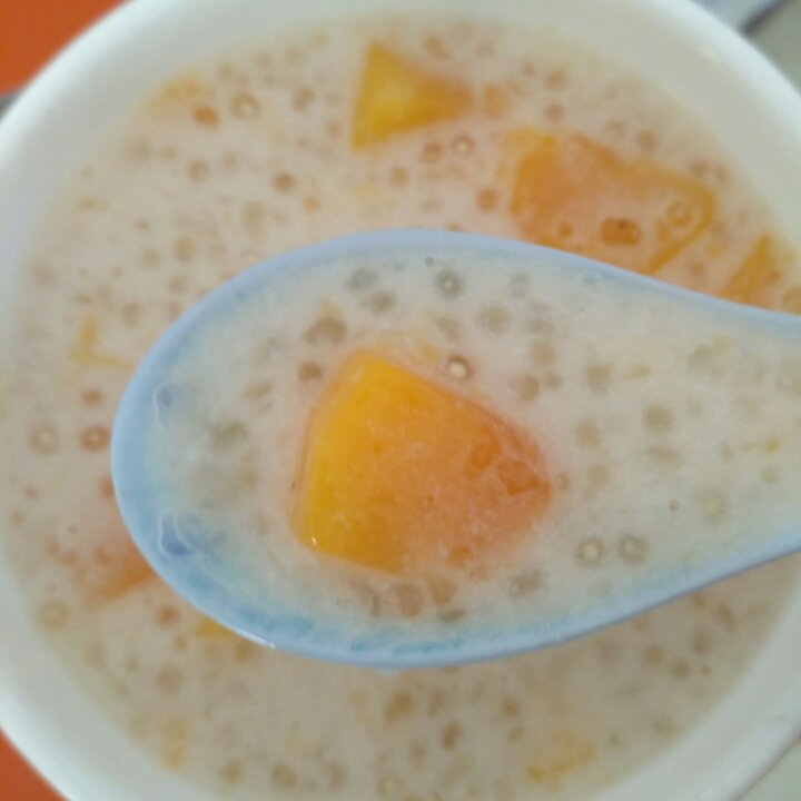 木瓜西米牛奶羹
