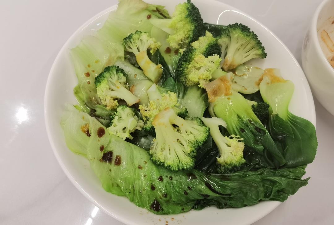广式白灼生菜(酒店配方)