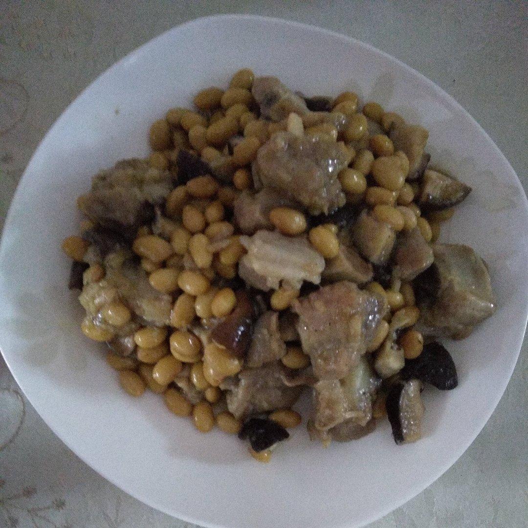 炖盅蒸排骨