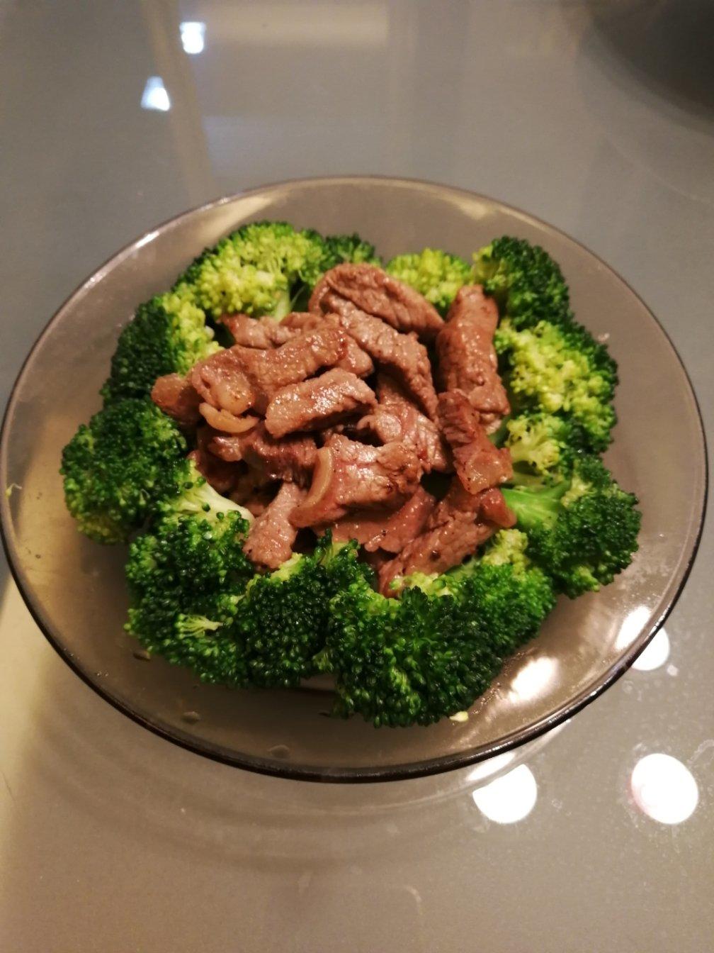牛肉炒西兰花🥦