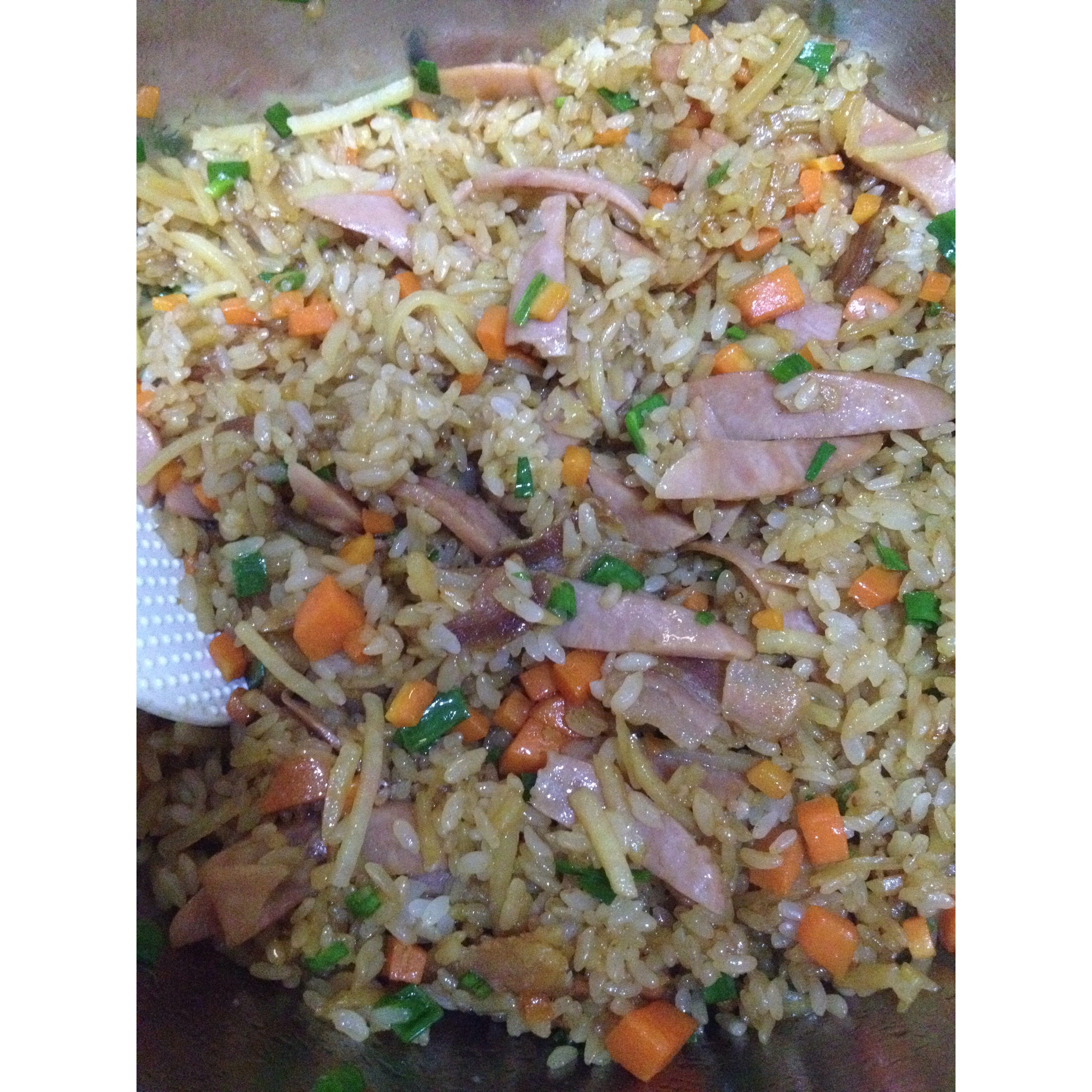 味道超赞的糯米炒饭