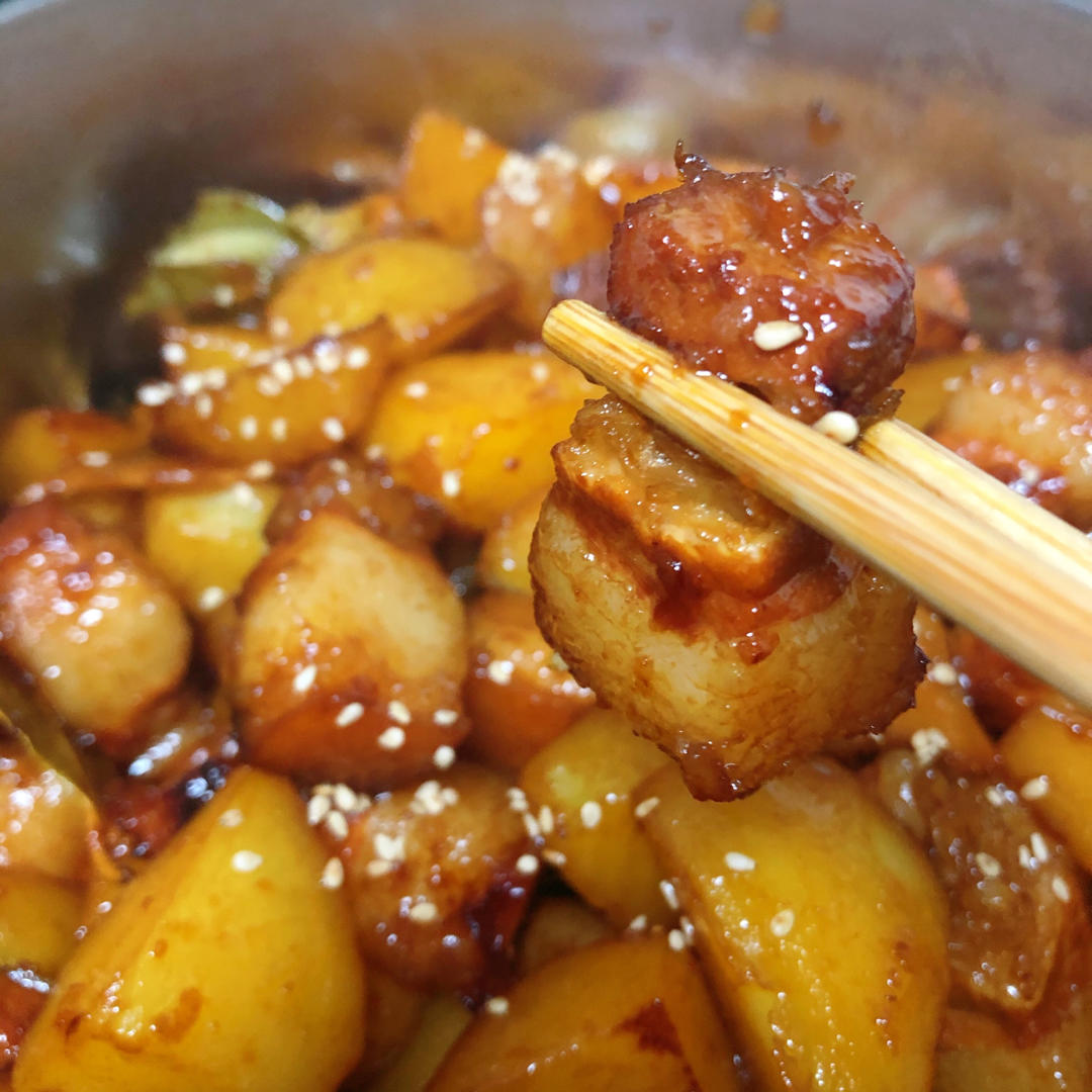 堂妈小厨——小土豆红烧肉