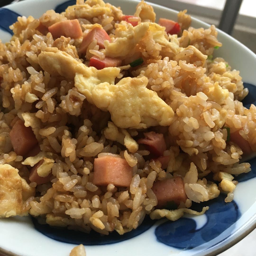 日式酱油炒饭｜美食台