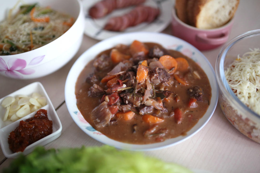 法式红酒炖牛肋条