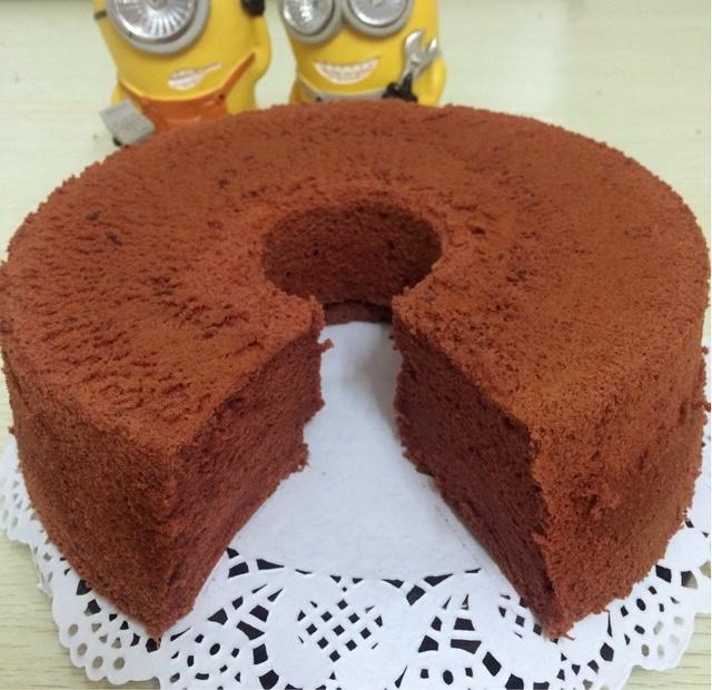 红丝绒蛋糕（8寸中空模具）的做法