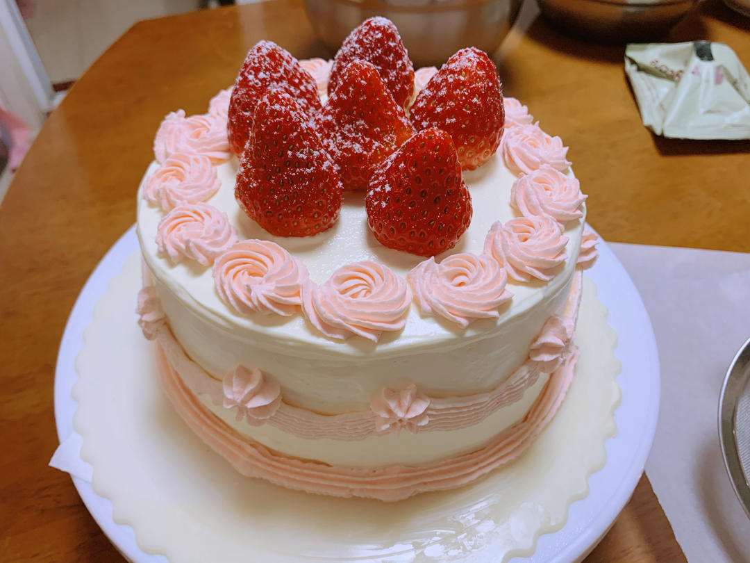 《Tinrry+》草莓奶油蛋糕（8寸配方）