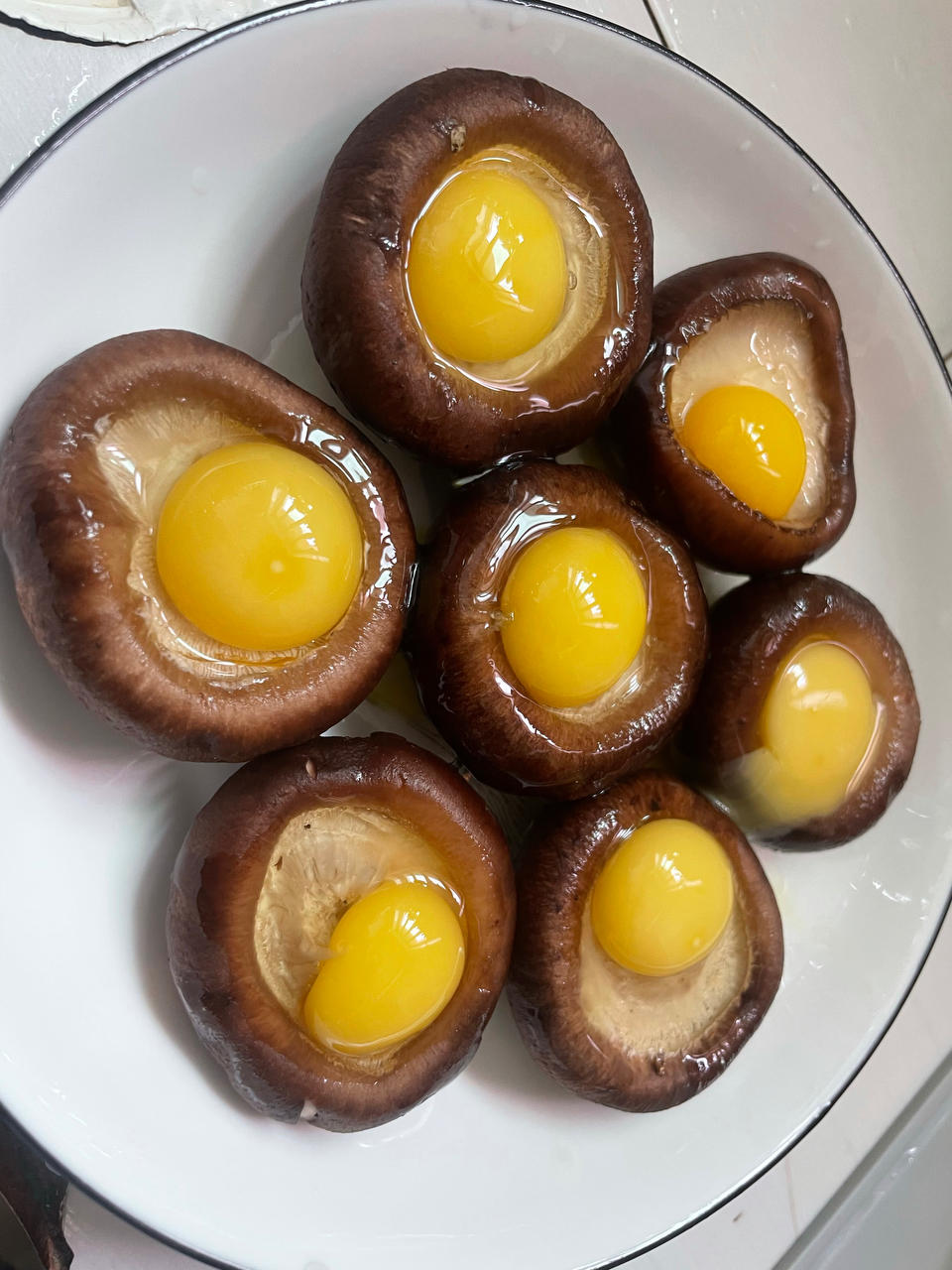 香菇蒸鹌鹑蛋【10月北鼎蒸炖锅食谱】
