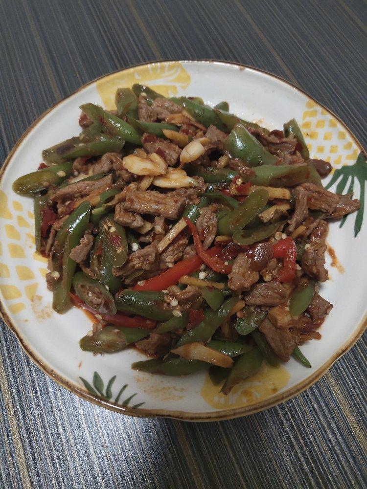 尖椒炒牛肉