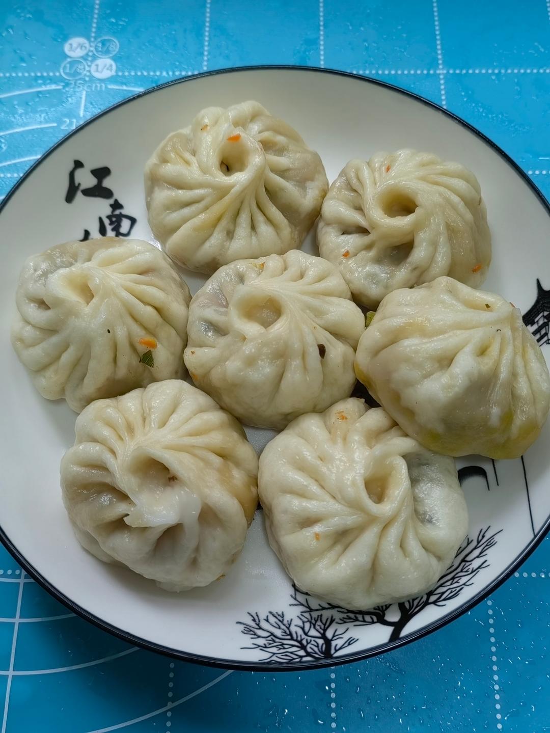 鲜香美味营养的“素馅儿”                ——胡萝卜🥕鸡蛋🥚木耳馅          做包子&饺子均超级棒😋