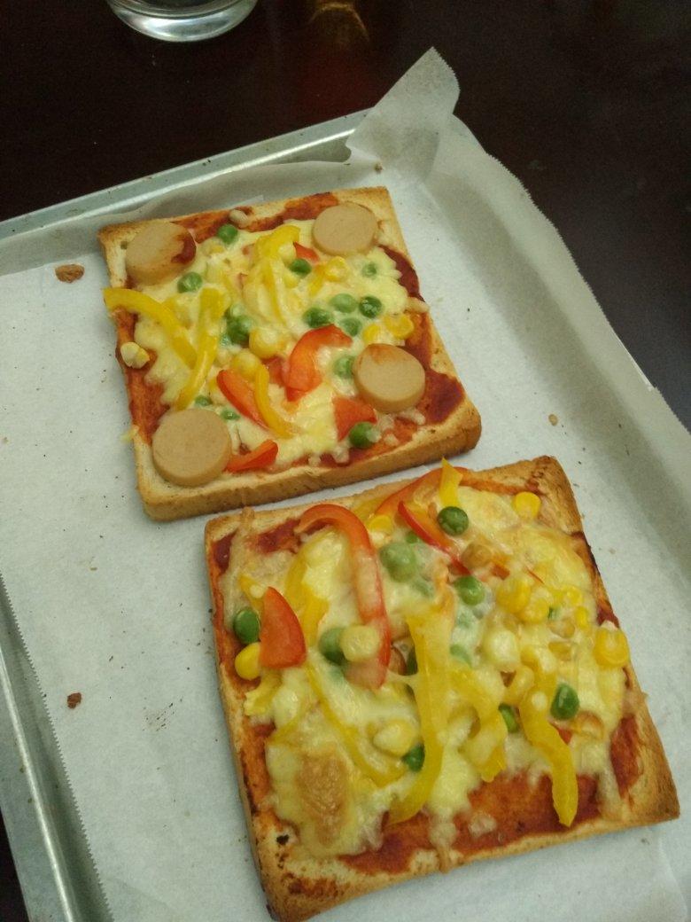 吐司培根小批萨