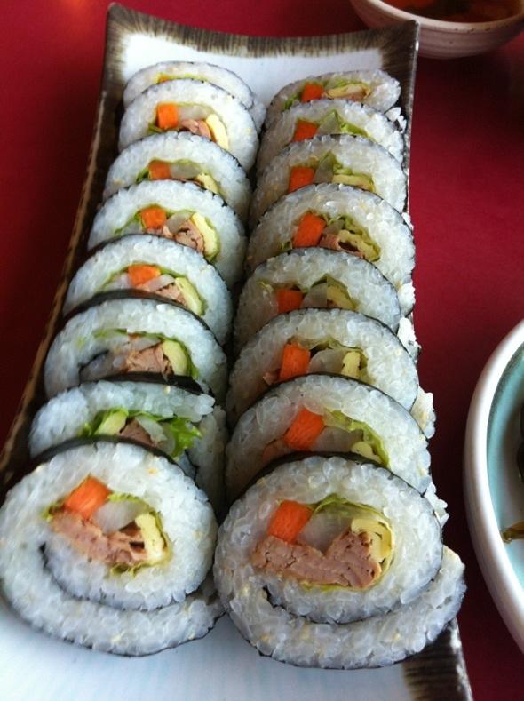 小姑娘食品紫菜包饭