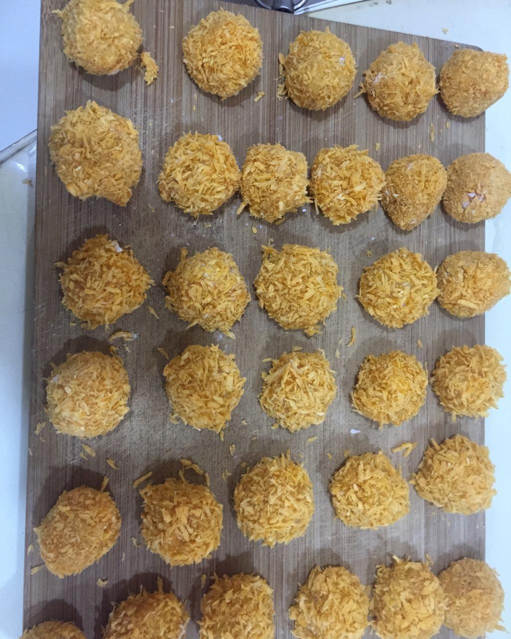 黄金鸡球