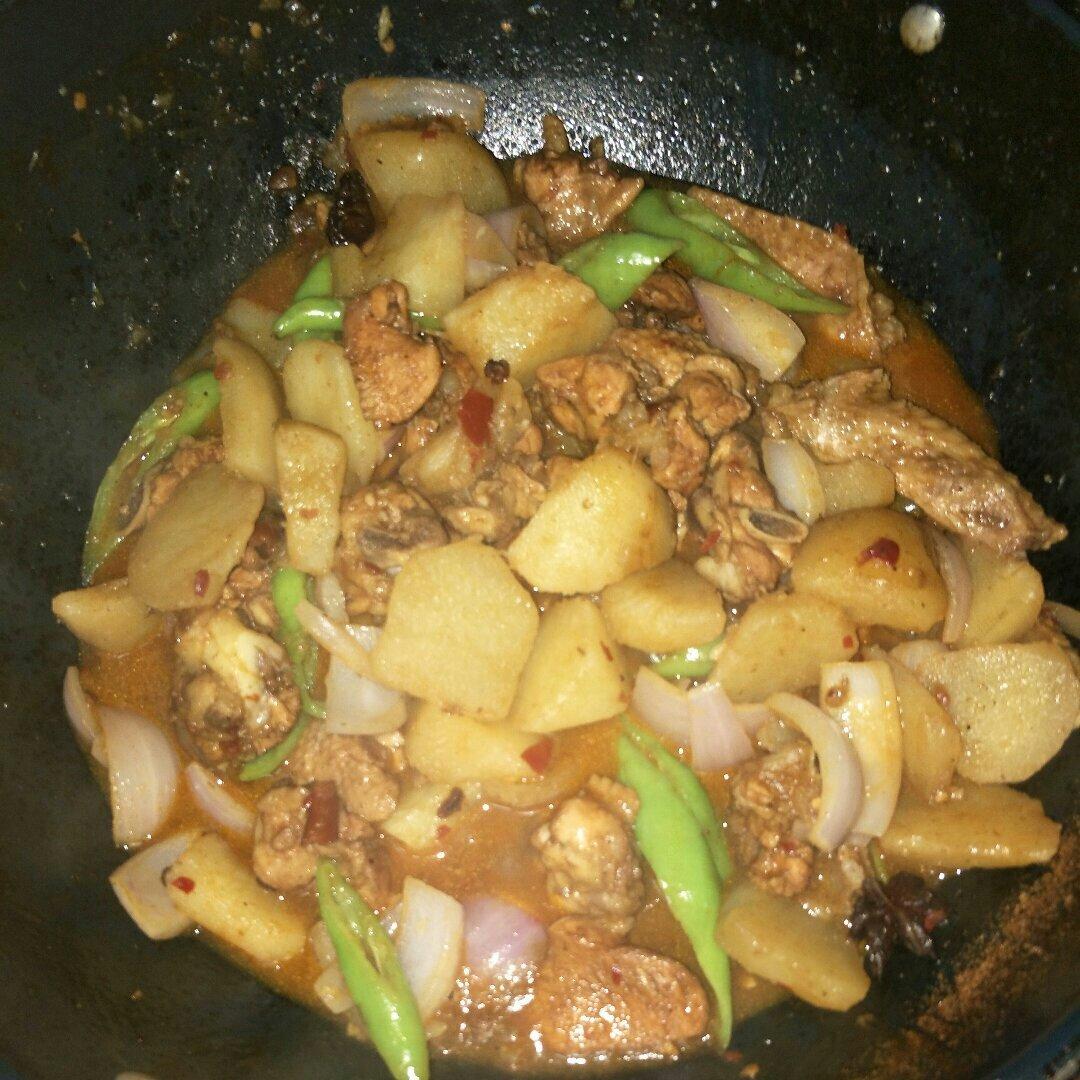 新疆大盘鸡