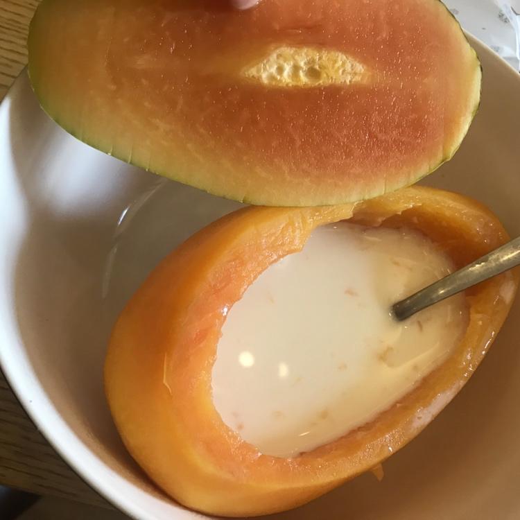 木瓜炖牛奶
