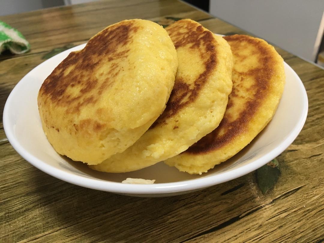 东北贴饼子、玉米饼