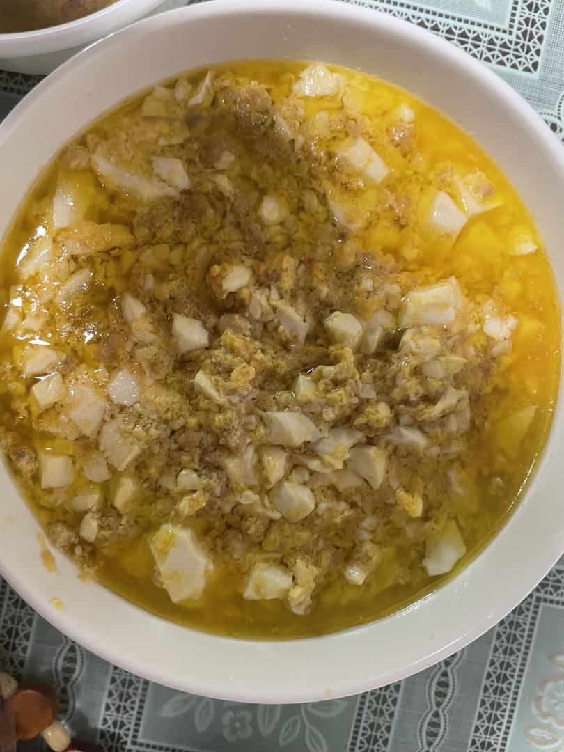 鸡蛋抱豆腐