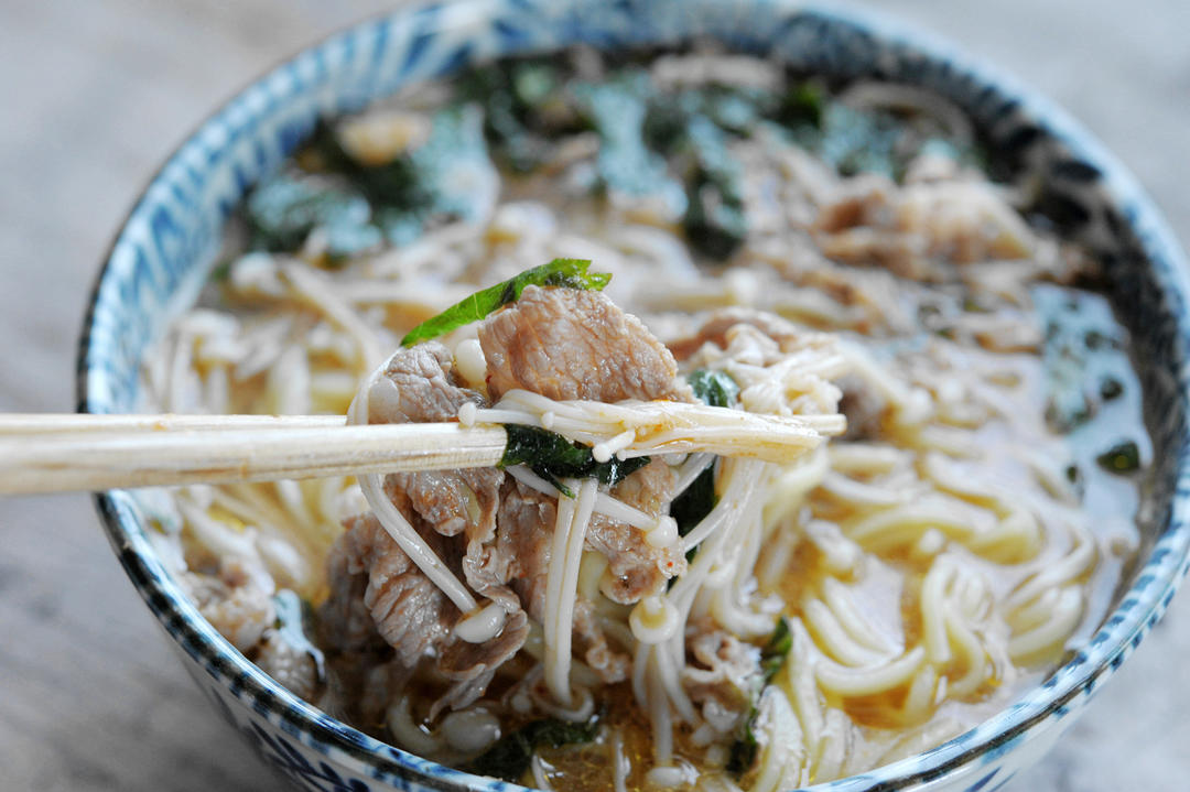 今天中午吃什么？