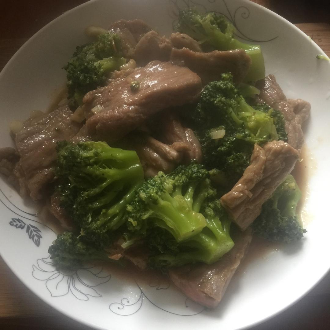 黑椒西兰花牛柳