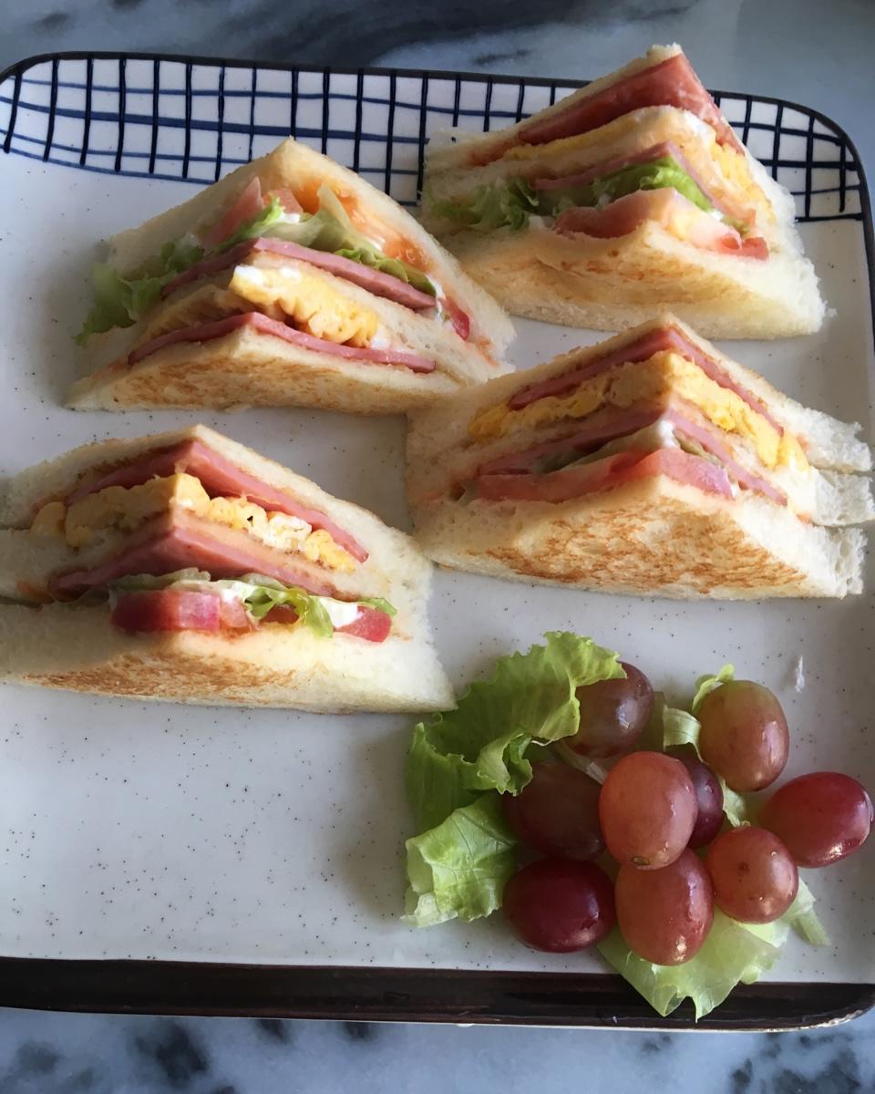 火腿芝士蛋三文治