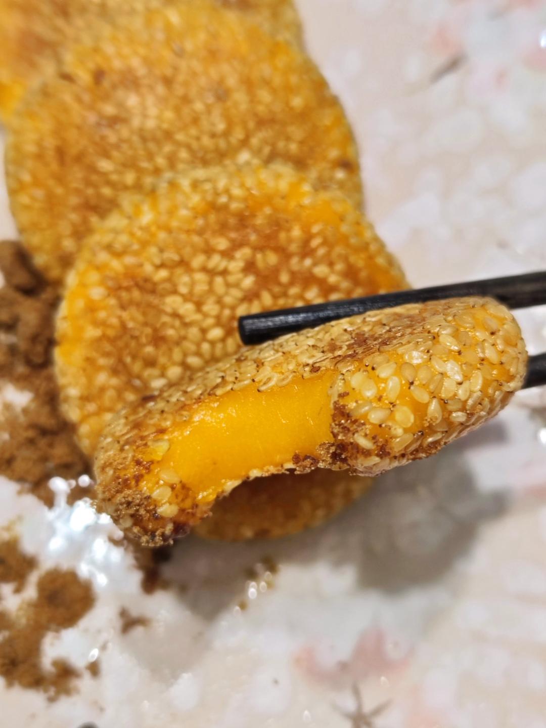 平底锅就能做!香甜软糯的南瓜饼