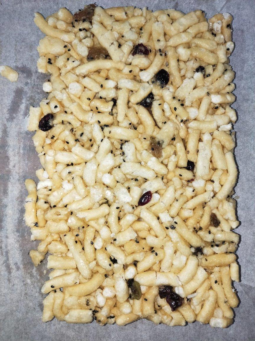（视频食谱）自制沙琪玛／萨其马