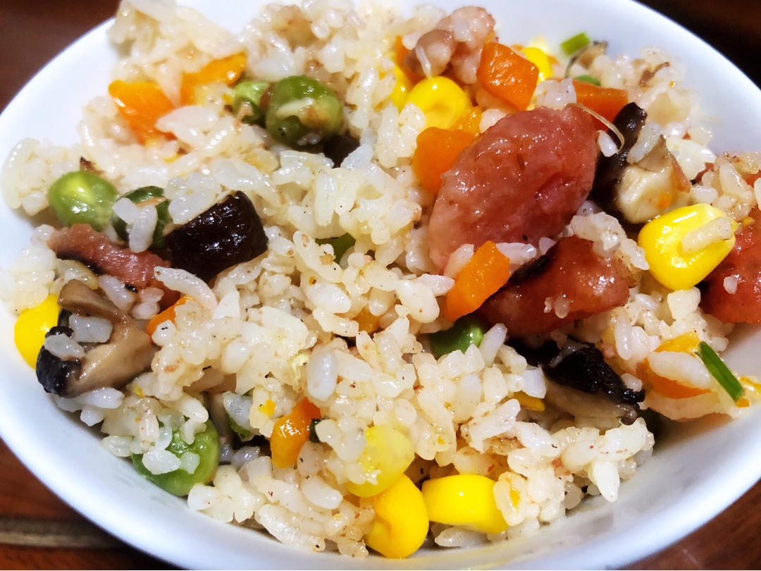 腊肠煲饭