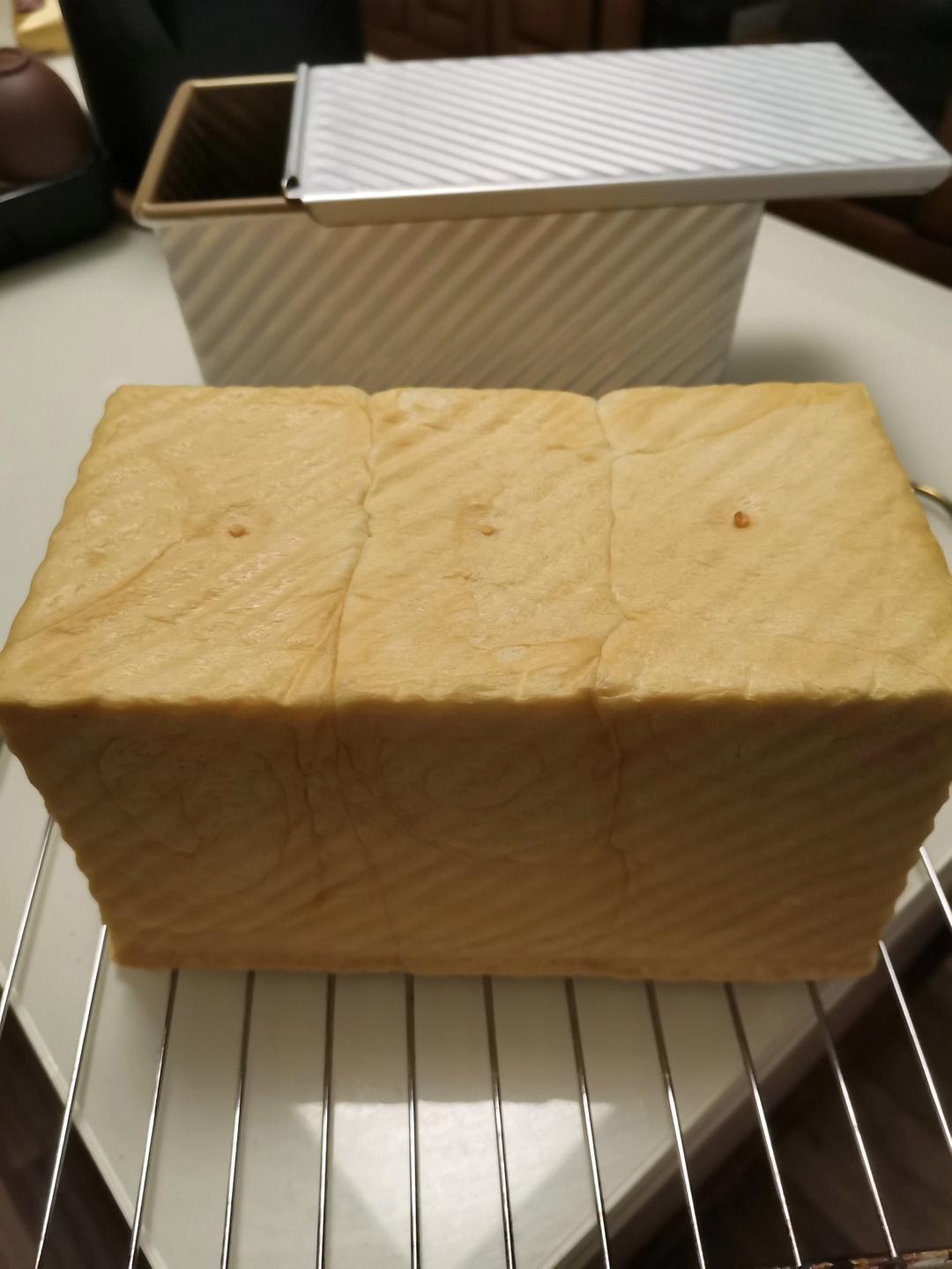 纯奶手撕吐司